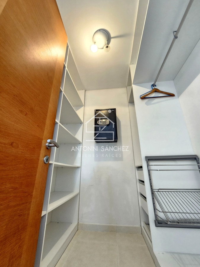 Apartamento ID.2101 - Venta apartamento 3 dormitorios Punta del Este Mansa