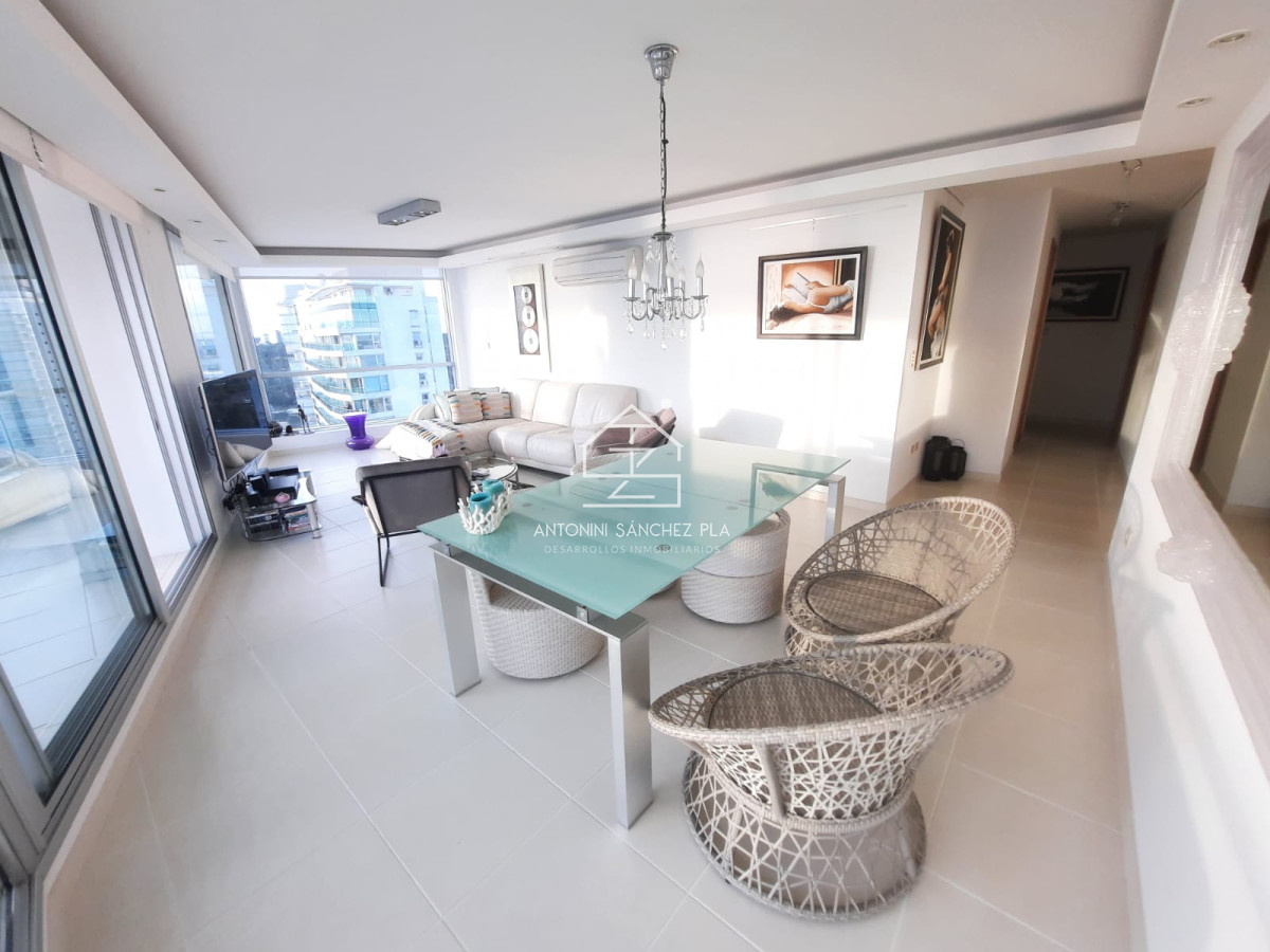 Apartamento ID.4142 - Venta Apartamento 3 Dormitorios Zona Enjoy Punta Del Este