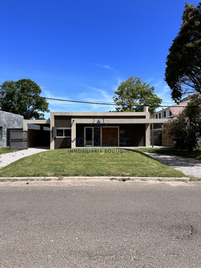 Casa ID.547/ - Casa venta punta del este