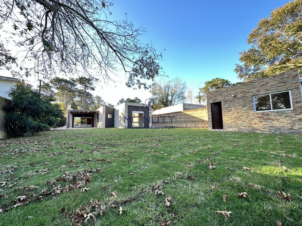 Casa ID.547/ - Casa venta punta del este