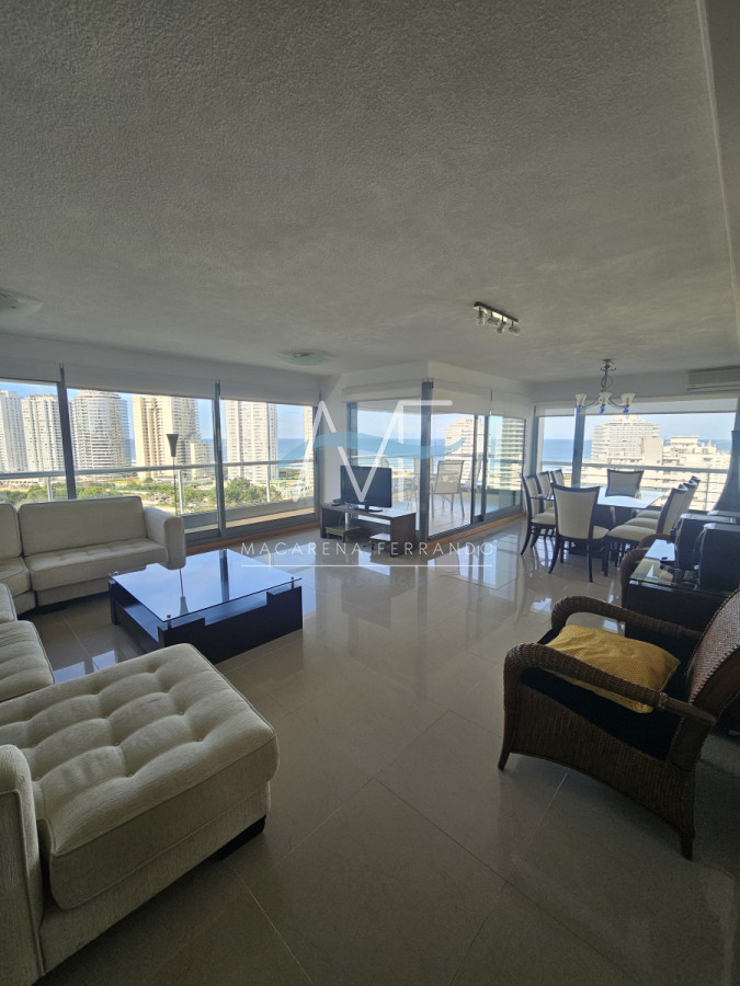 Brava - GoPunta - Portal Inmobiliario de Punta del Este - Maldonado