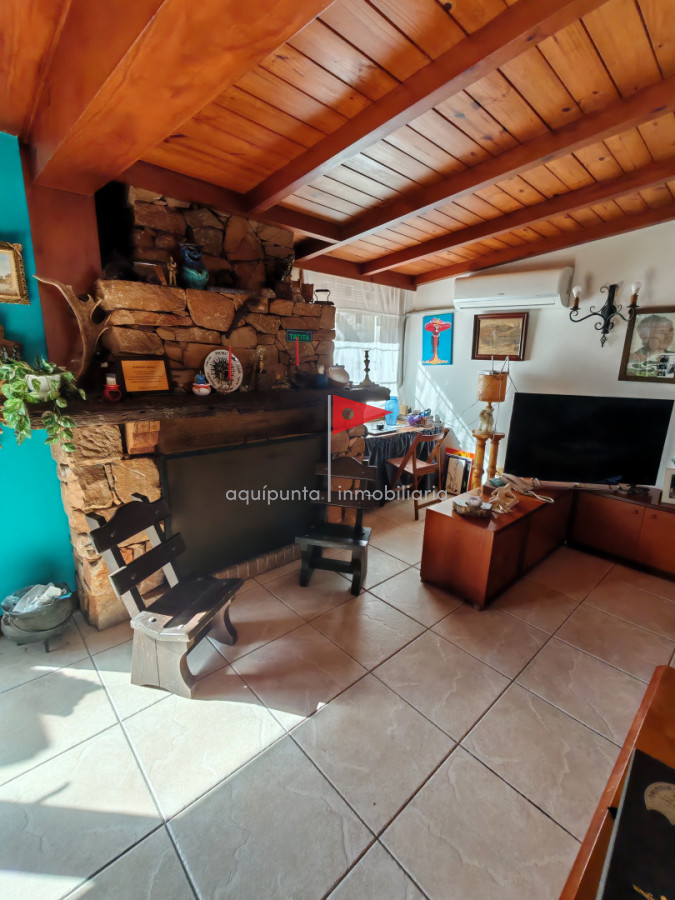 Casa ID.294 - Casa en venta  p del este 3 dormitorios las delicias
