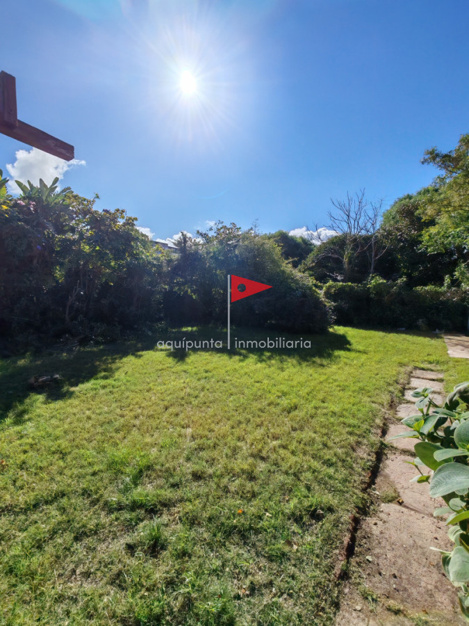 Casa ID.294 - Casa en venta  p del este 3 dormitorios las delicias