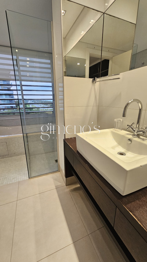 Apartamento ID.220 - Venta departamento punta del este 