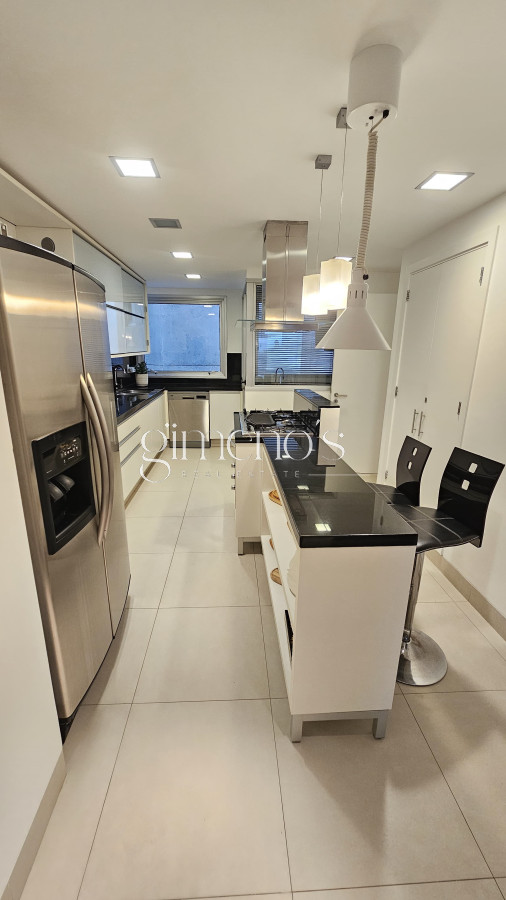 Apartamento ID.220 - Venta departamento punta del este 