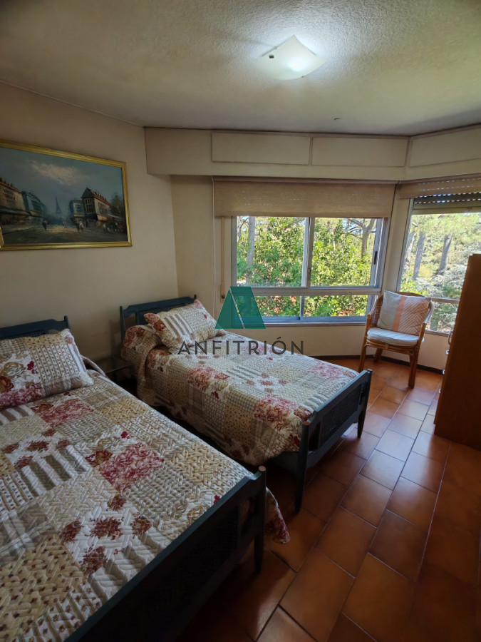 Apartamento ID.345 - - Oportunidad - Apto de 3 dorm en Roosevelt.