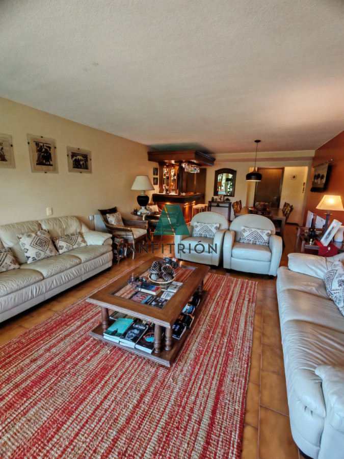 Apartamento ID.345 - - Oportunidad - Apto de 3 dorm en Roosevelt.
