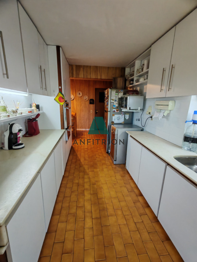 Apartamento ID.345 - - Oportunidad - Apto de 3 dorm en Roosevelt.