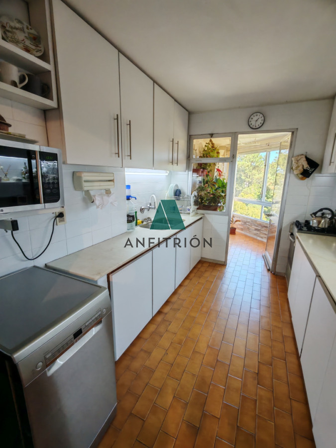 Apartamento ID.345 - - Oportunidad - Apto de 3 dorm en Roosevelt.