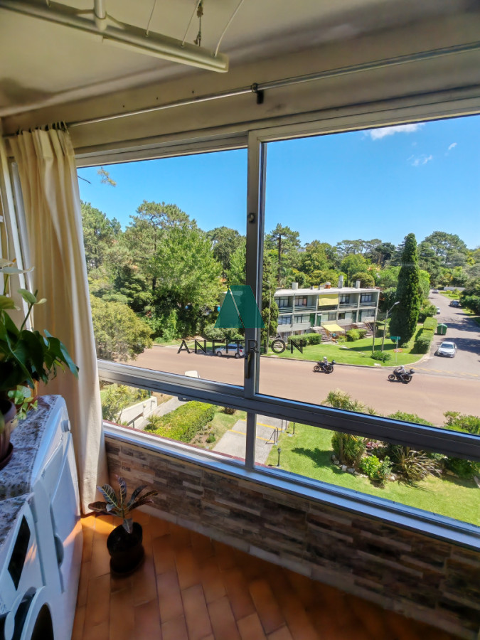 Apartamento ID.345 - - Oportunidad - Apto de 3 dorm en Roosevelt.