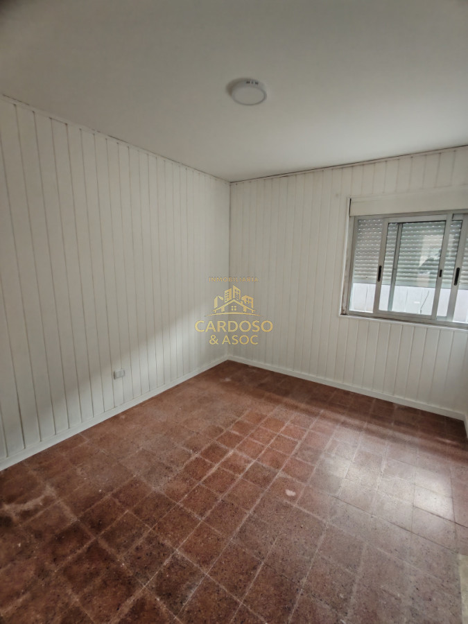 Apartamento ID.78 - Se vende apartamento en Centro de Maldonado.
