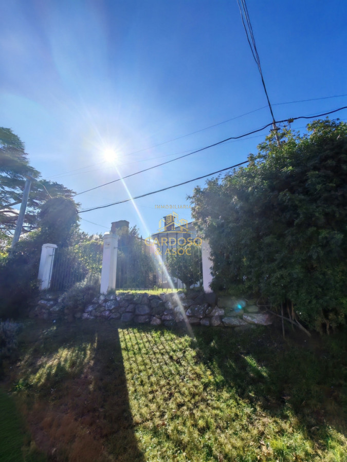 Casa ID.89 - Se vende casa en Barrio Las Delicias, Playa Mansa, Maldonado.
