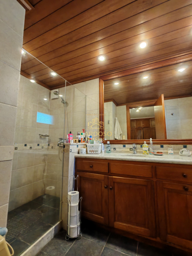 Casa ID.89 - Se vende casa en Barrio Las Delicias, Playa Mansa, Maldonado.