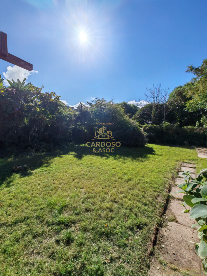 Casa ID.89 - Se vende casa en Barrio Las Delicias, Playa Mansa, Maldonado.