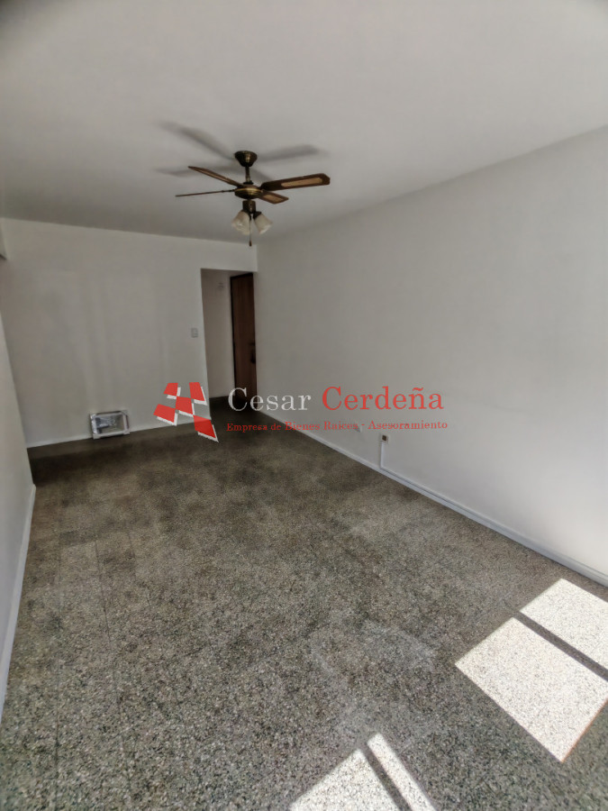 Apartamento ID.1992 - VENTA - Centro de Maldonado