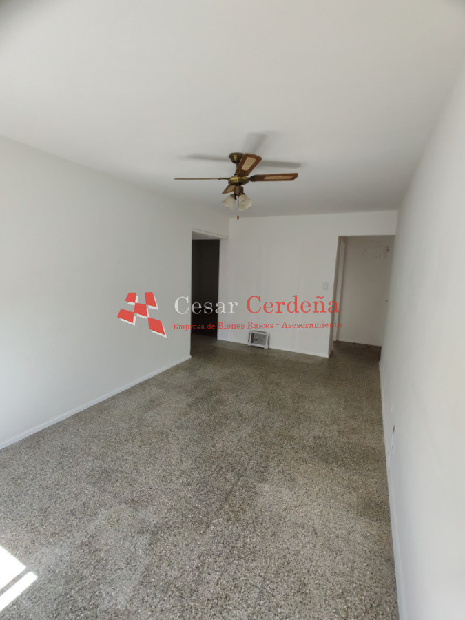 Apartamento ID.1992 - VENTA - Centro de Maldonado