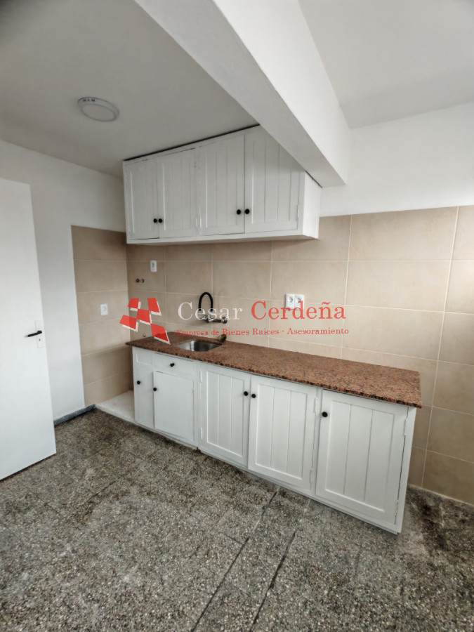 Apartamento ID.1992 - VENTA - Centro de Maldonado