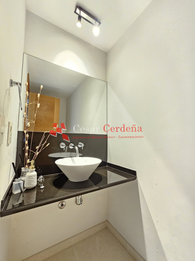 Apartamento ID.1996 - VENTA - Apartamento a metros del Oceano