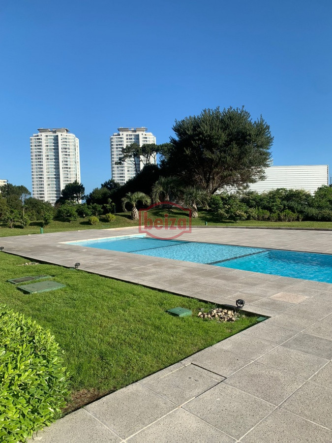 Apartamento ID.165051 - Excelente Torre 1 dorm