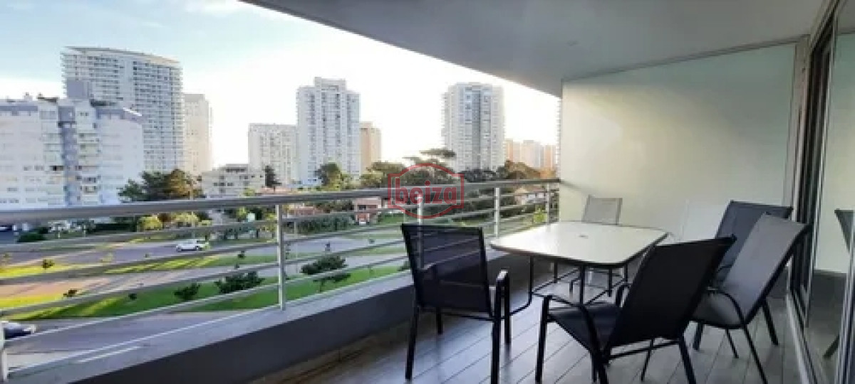 Apartamento ID.165985/Apartamento-en-venta-de-3-dormitorios-en-Aidy-Grill-Playa-Brava-Punta-del-Este - Apartamento en La Pastora - Punta del Este