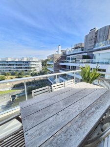 Playa Brava espectacular unidad!