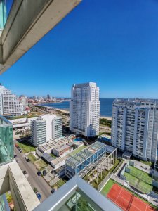 Apartamento en Mansa, a solo 100 metros de la playa.