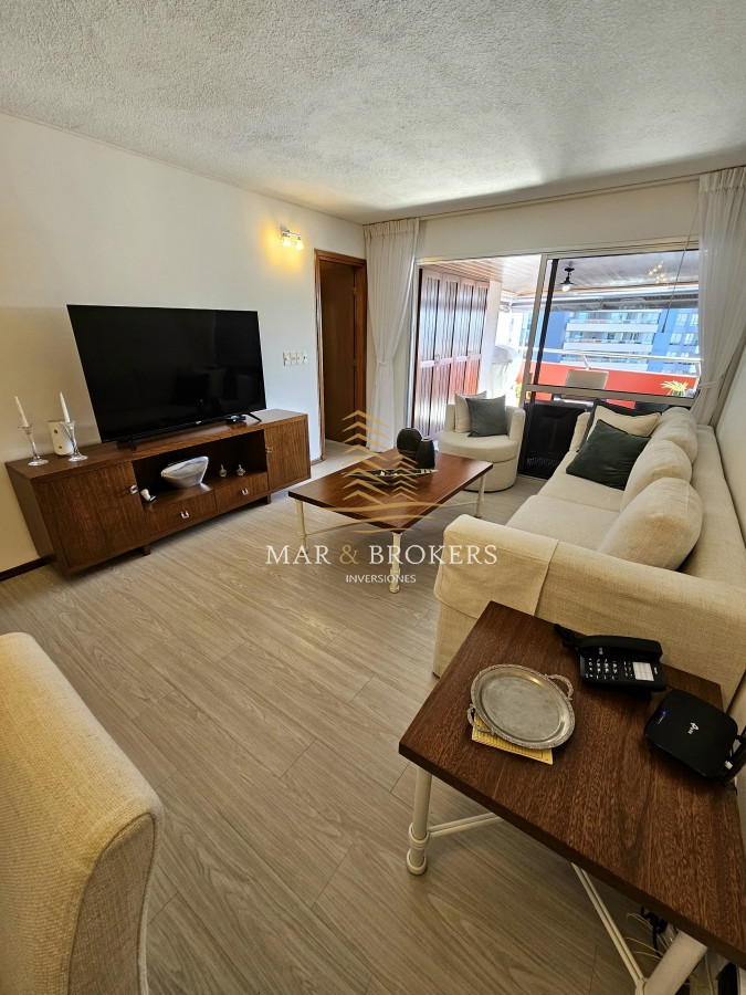 Apartamento ID.778 - EXCELENTE PROPIEDAD EN EDIFICIO SCORPIO!!
