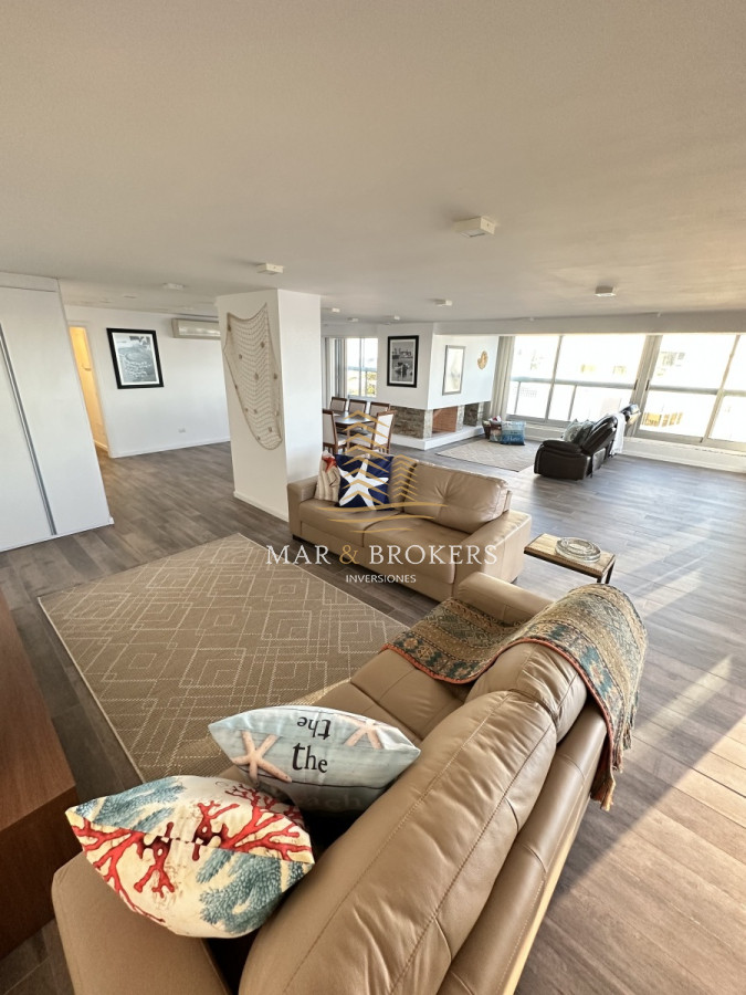 Apartamento ID.2 - Penthouse primera linea mansa