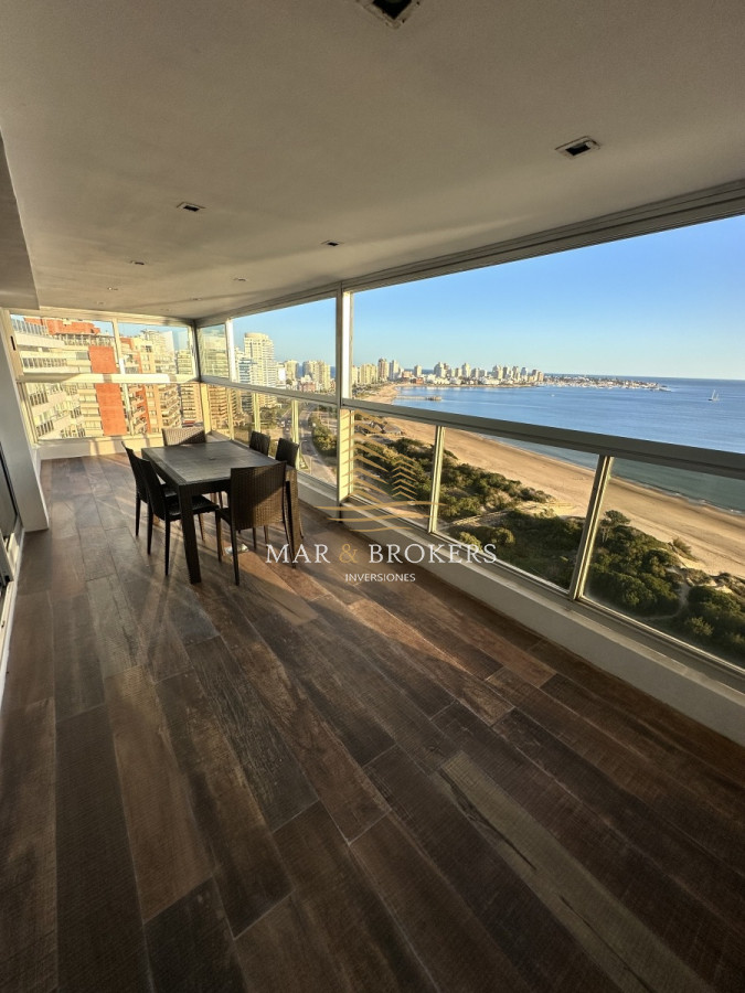 Apartamento ID.2 - Penthouse primera linea mansa