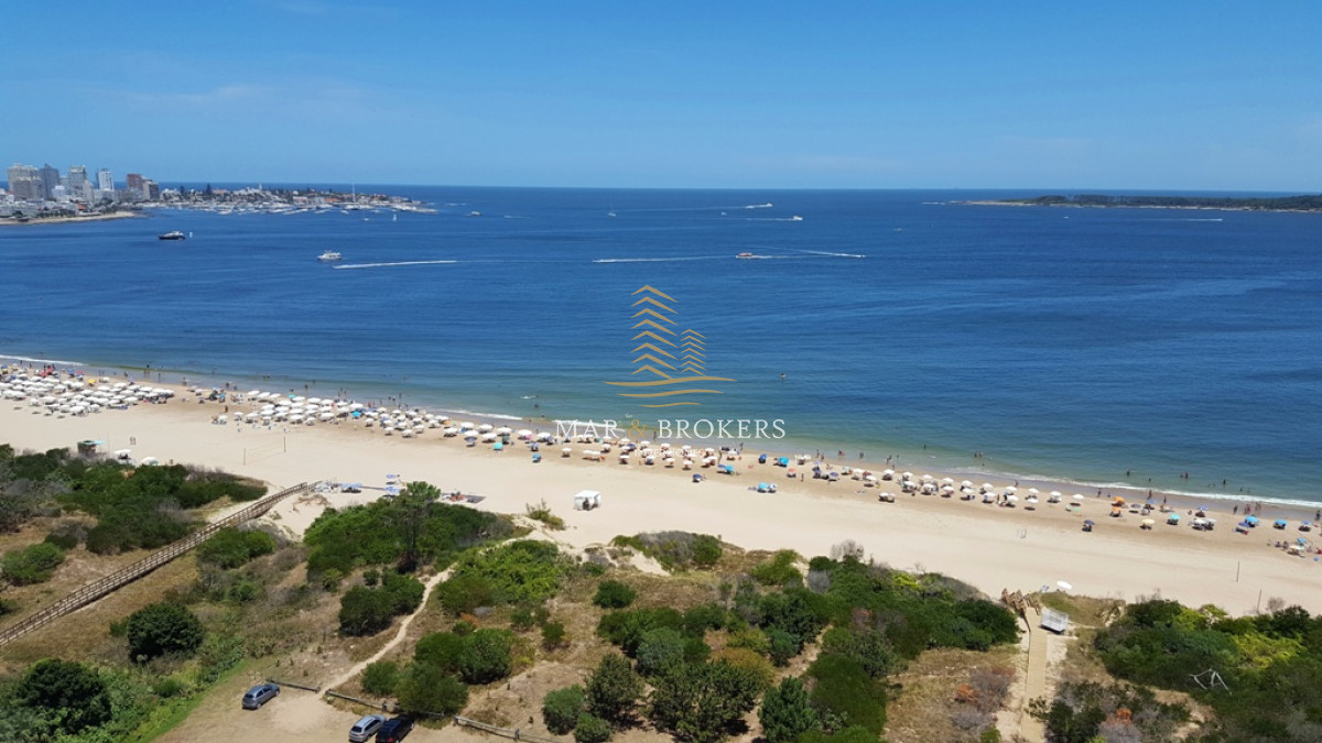 Apartamento ID.2 - Penthouse primera linea mansa