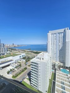 Apartamento de dos dormitorios en Seasons Tower 