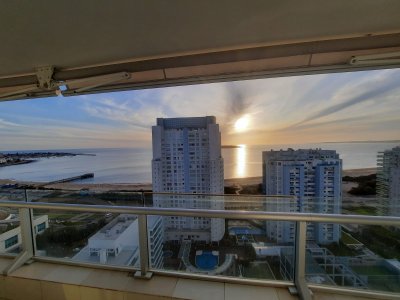 Venta Apartamento 3 Dormitorios Zona Enjoy Punta Del Este