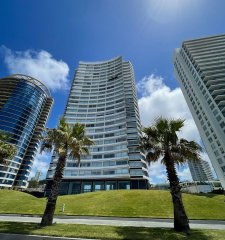 Departamento en venta en Punta del este. Tiburon III
