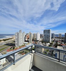 Apartamento en Punta del Este, Brava