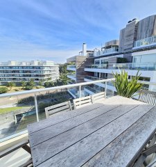 Apartamento en Punta del Este, Brava