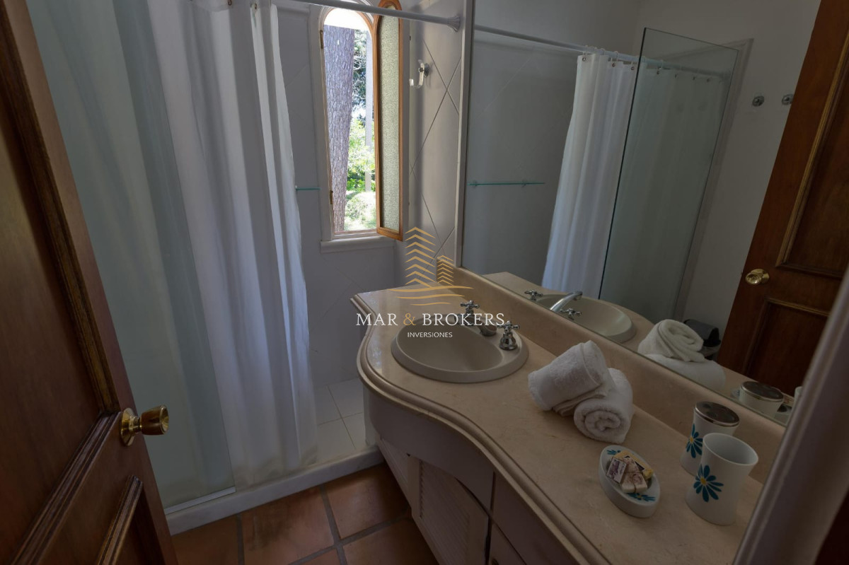 Casa ID.654 - Venta casa en punta del este 