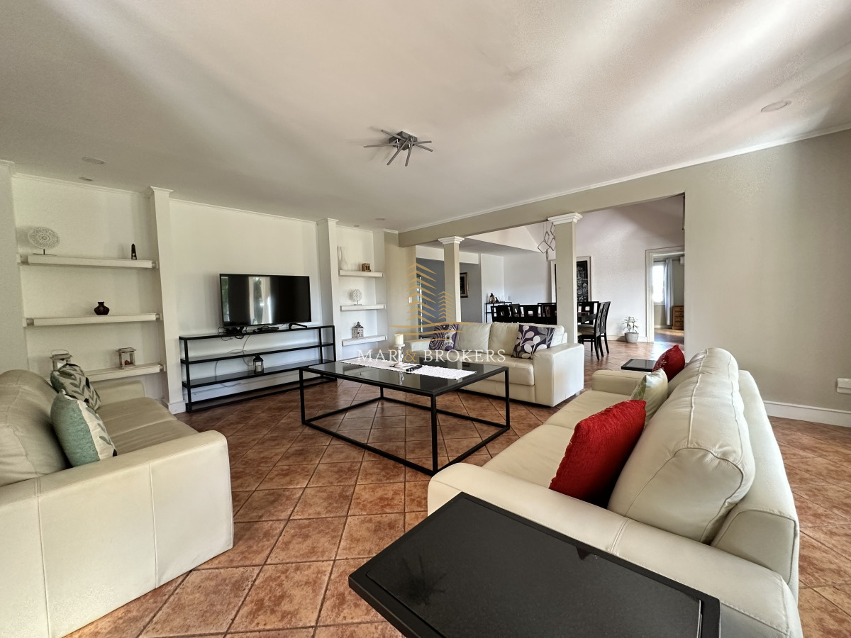 Casa ID.672 - Venta casa en punta del este 