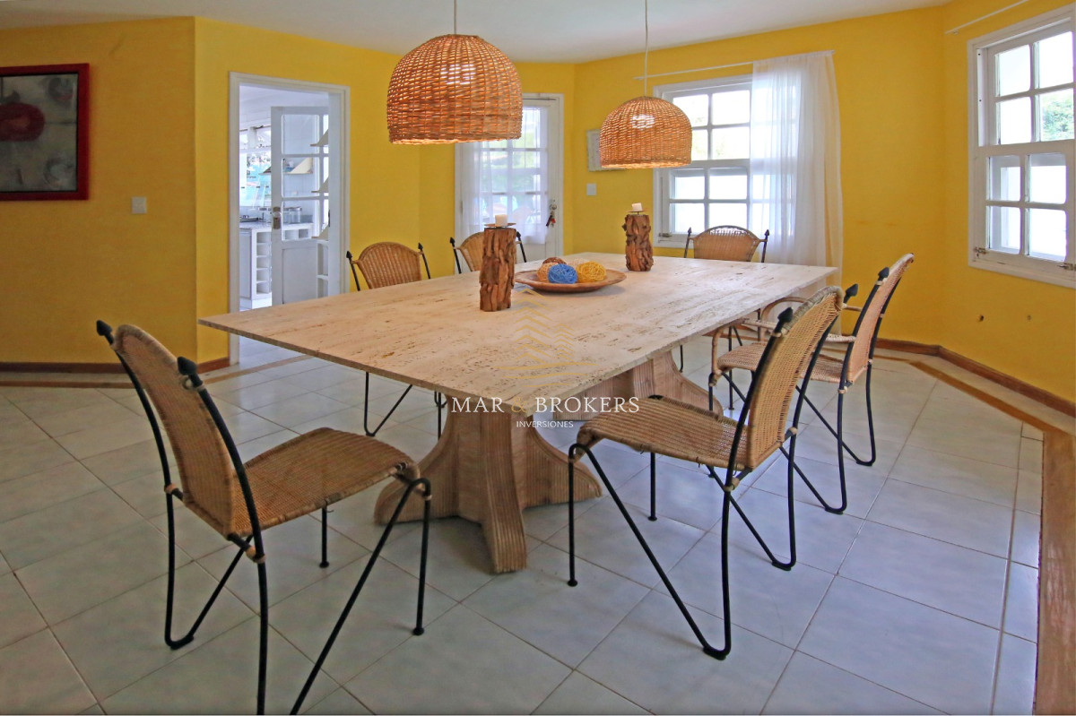 Casa ID.104 - Casa en venta y alquiler temporal La barra Punta del Este.
