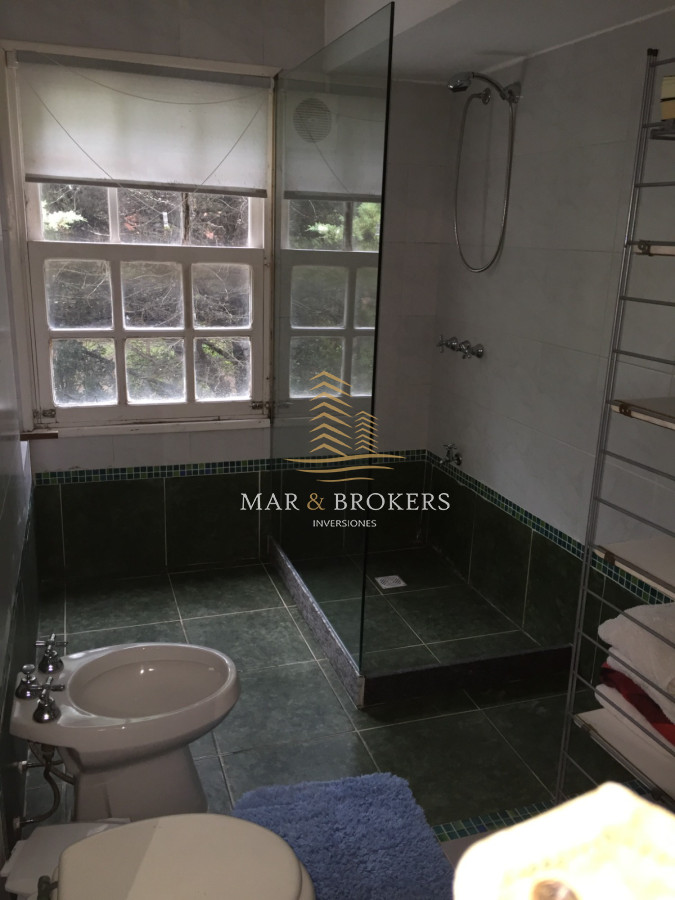 Casa ID.104 - Casa en venta y alquiler temporal La barra Punta del Este.