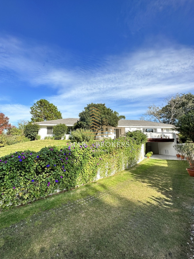 Casa ID.625 - Venta casa punta del este 