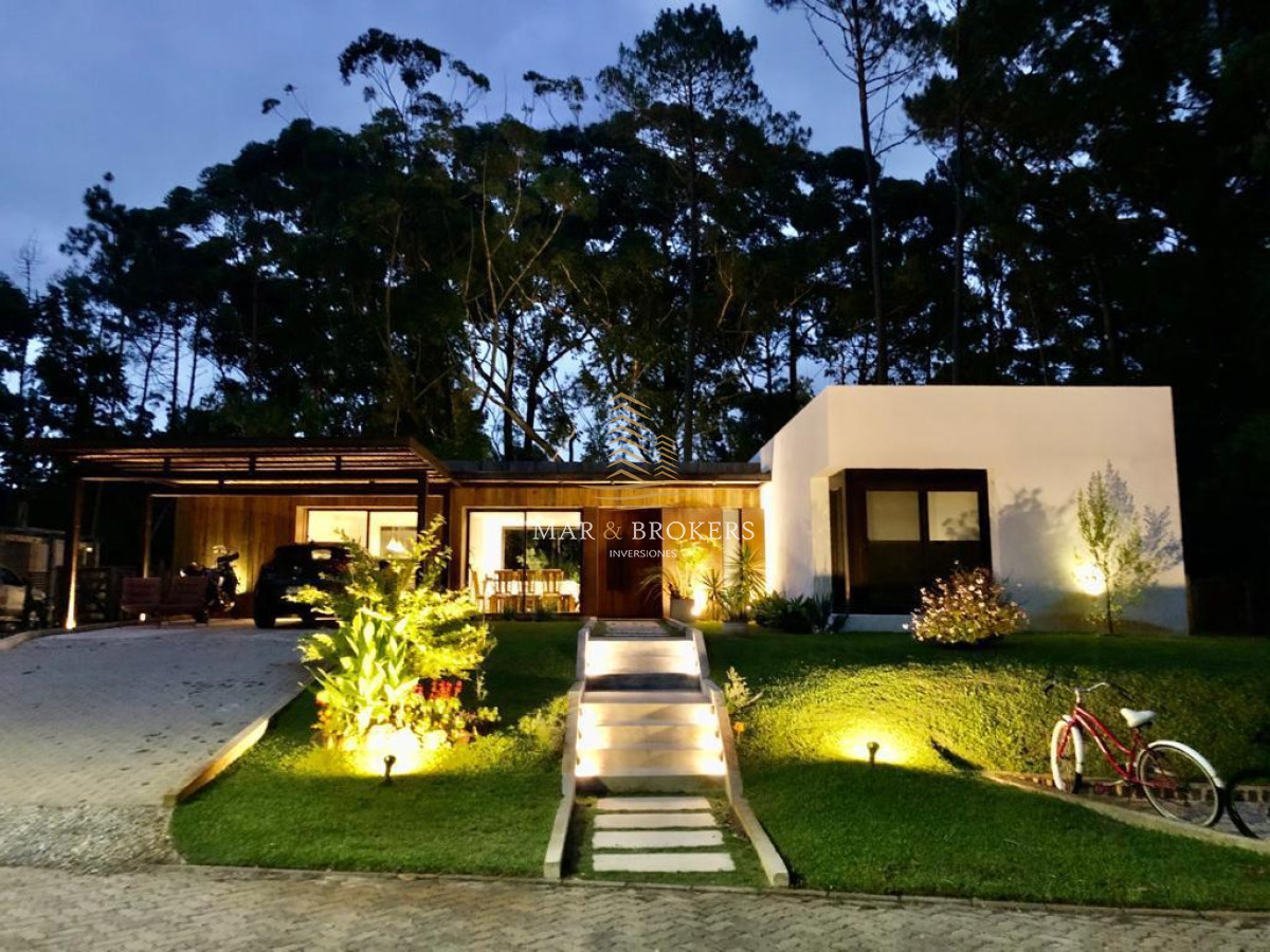 Casa ID.851 - Hermosa propiedad en Desing Village