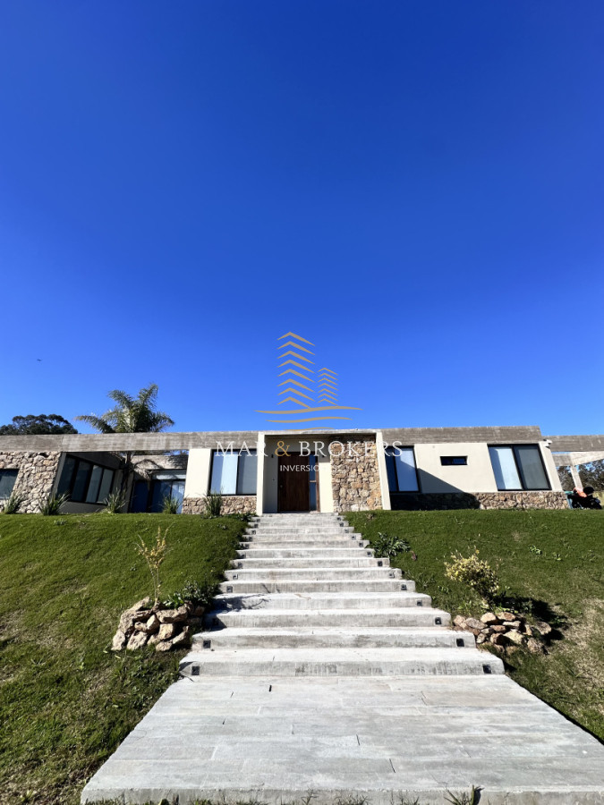 Casa ID.1630 - Venta casa punta del este 