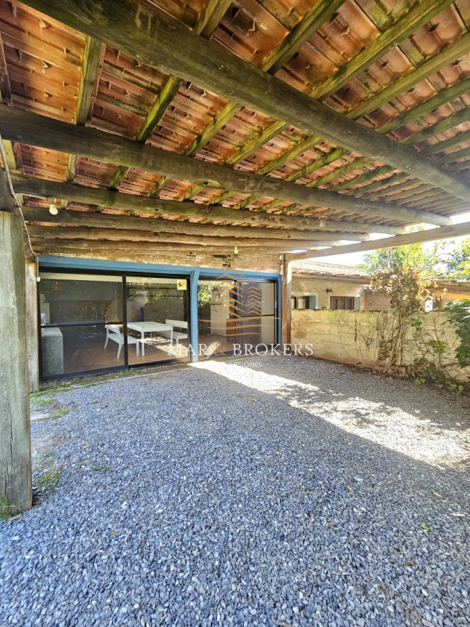 Casa ID.911 - Excelente casa en venta en Altos del Pinar
