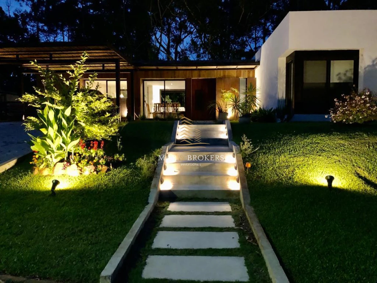 Casa ID.851 - Hermosa propiedad en Desing Village
