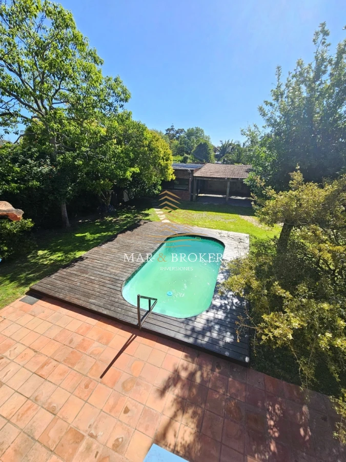 Casa ID.911 - Excelente casa en venta en Altos del Pinar