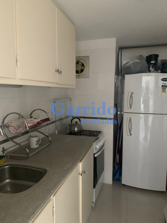 Apartamento ID.3294 - Vendo apto 2 dormitorios 