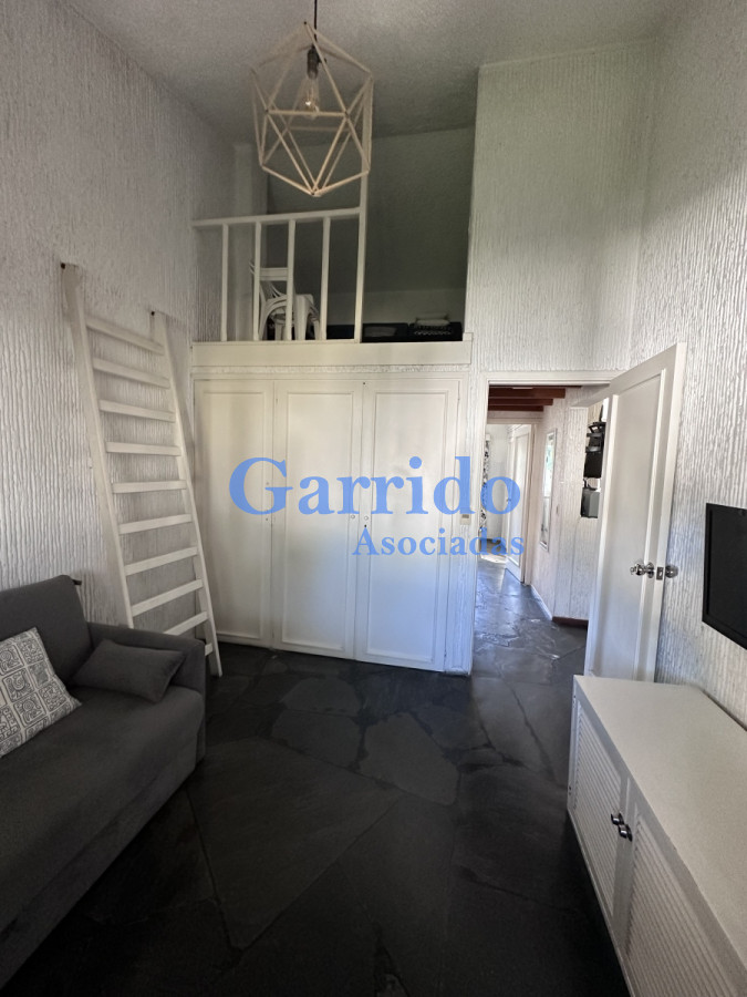 Apartamento ID.3563 - Vendo apto con parrillero
