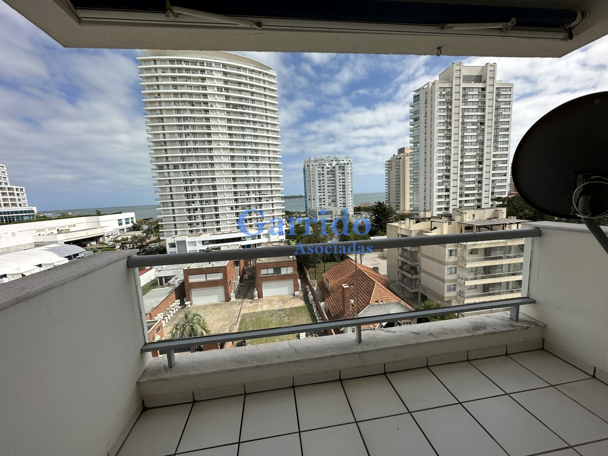 Apartamento ID.3396 - Vendo apto primeras paradas. Dos dormiotiorios
