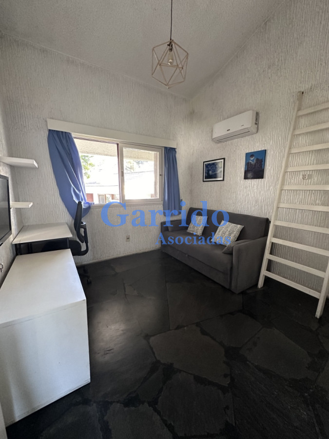 Apartamento ID.3563 - Vendo apto con parrillero