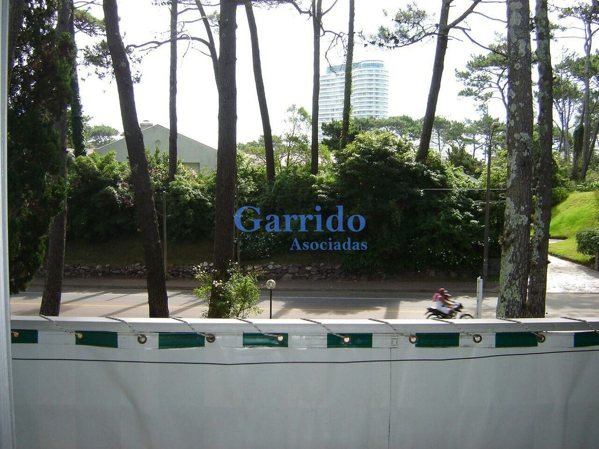 Apartamento ID.3128 - Venta, Parada 18 De La Mansa, 1 Dor Con Doble Cochera Ref 31